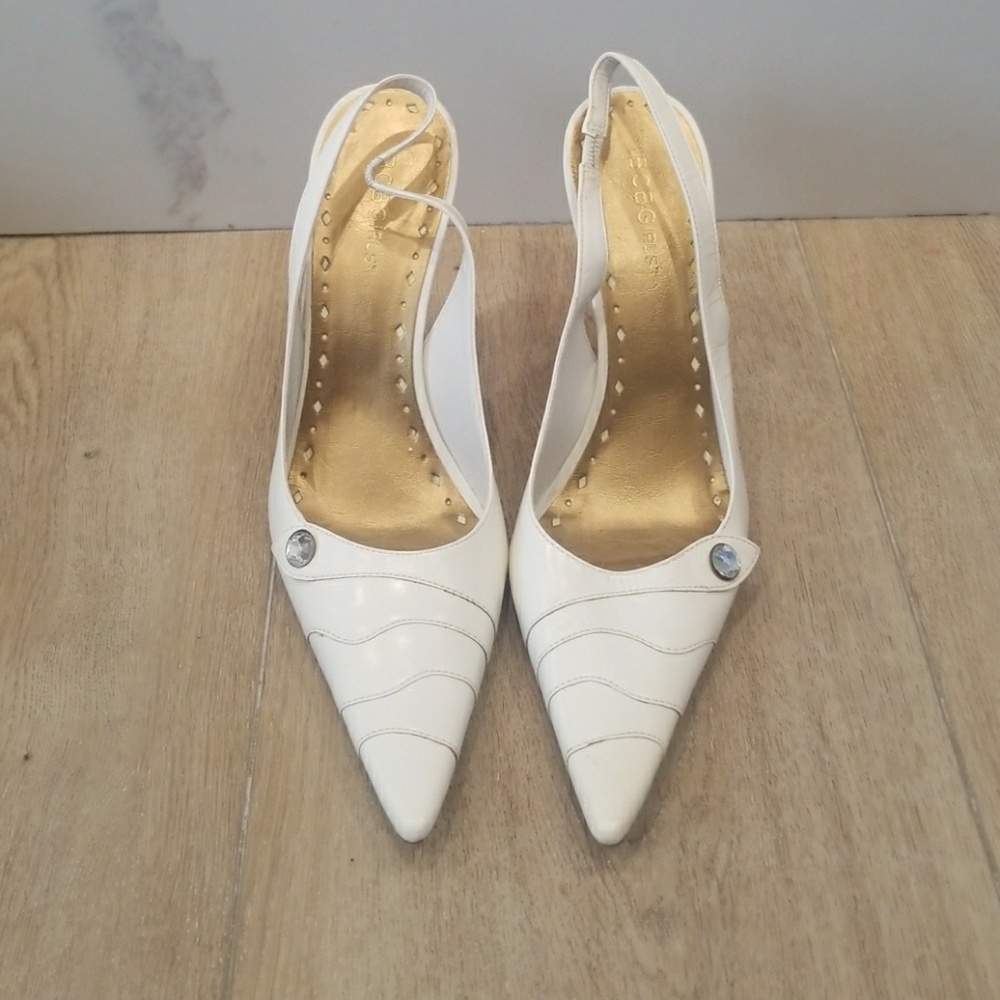 BCBGirls white pointy toe pumps
